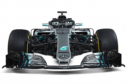 Mercedes a confronto: scopriamo le differenze tra W08 e W09