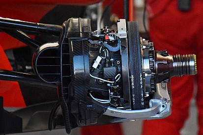 Ferrari: i dischi Brembo anteriori con 1.500 fori di raffeddamento!