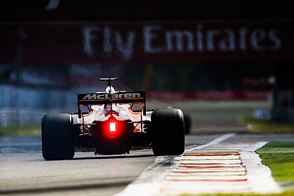 Pergantian mesin tidak ganggu mobil 2018 McLaren