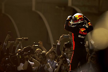 Horner: Ricciardo, Red Bull'da kalabilir