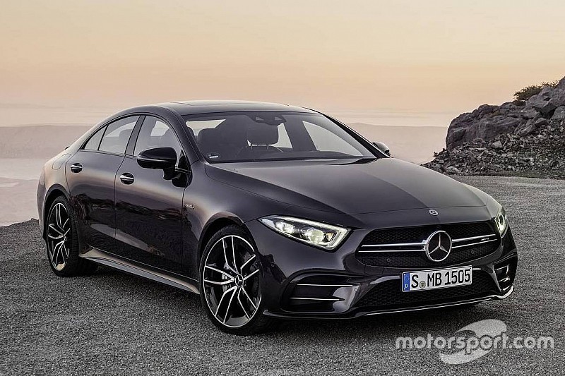 Mercedes запустила гібридний модельний ряд AMG 53