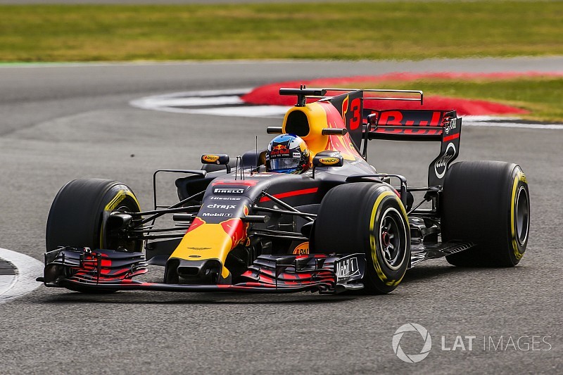 Ricciardo, sorun yaşadığı motoru kaybetmekten korkuyor