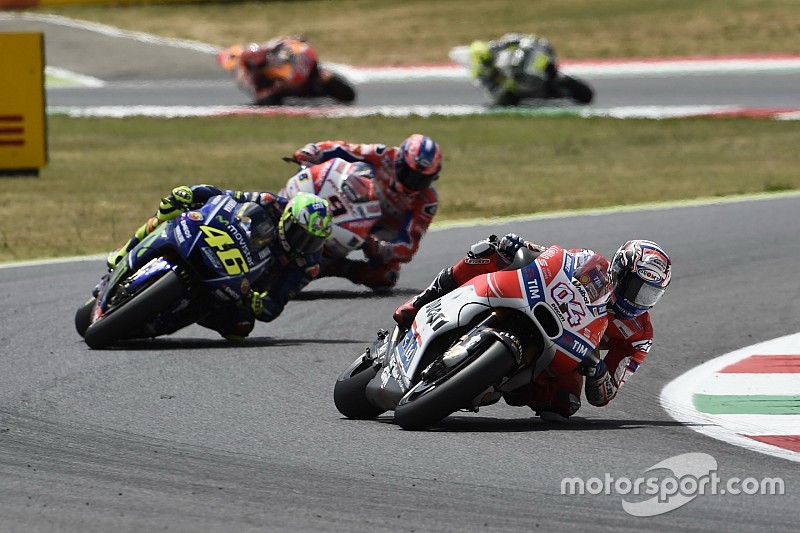 Довіціозо: Гонщики MotoGP змушені ризикувати на тренуваннях