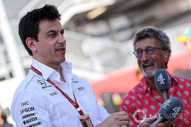 Jordan debe parar de repetir “noticias falsas” sobre Mercedes, según Wolff