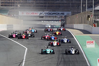 Dua pembalap Indonesia akan berlaga di MRF Challenge 2017-18