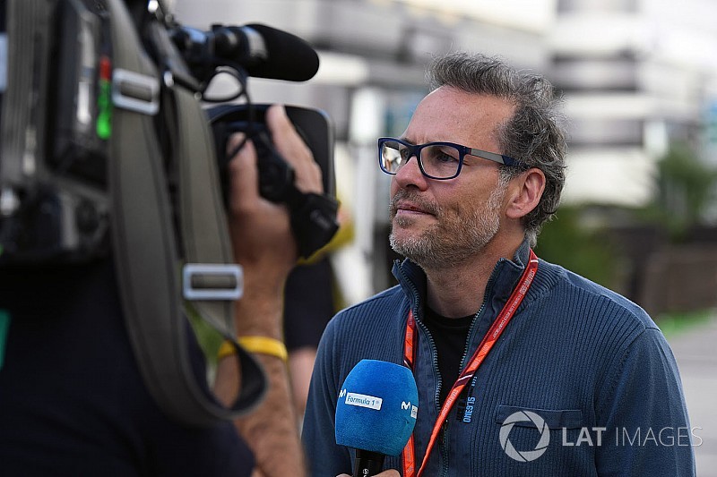 Villeneuve veegt de vloer aan met Pirelli en Honda