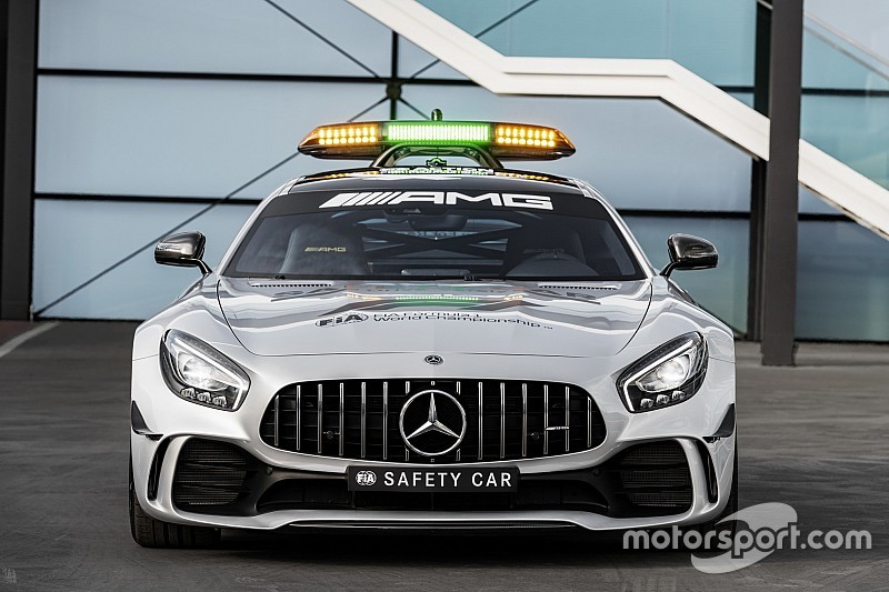 El Mercedes-AMG GT R llamado
