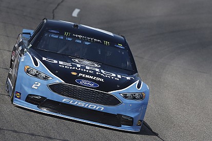Keselowski gana la segunda etapa en Richmond