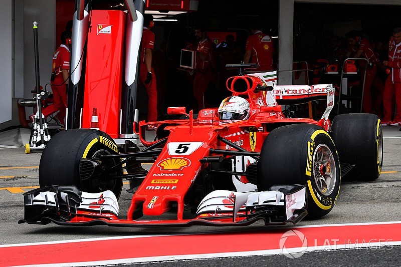 Ferrari se arriesga al caos si cambia demasiado tras sus problemas