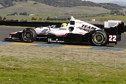 Машиной IndyCar стало сложнее управлять, считает Пажено