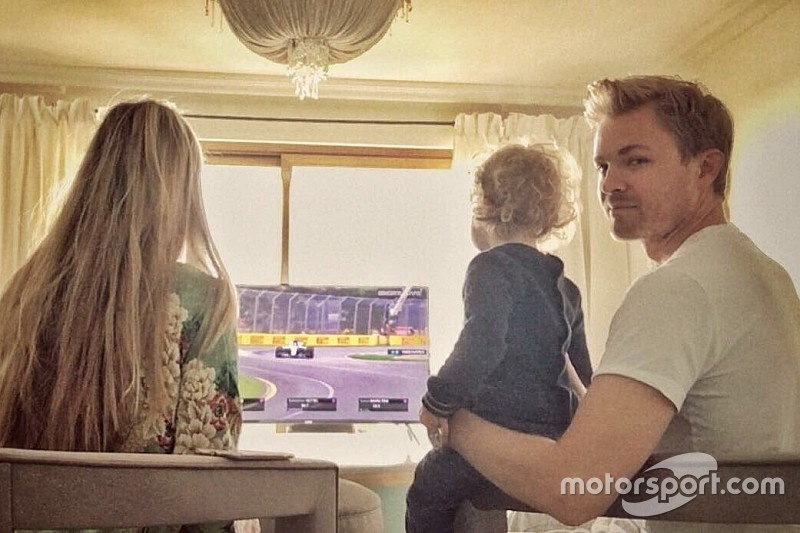 Rosberg observa la F1