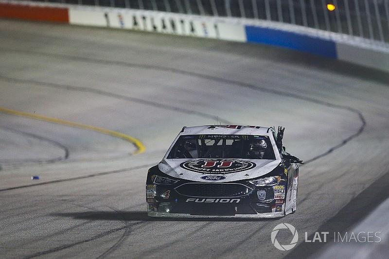 Harvick reflects on career after Atlanta win, honors Dale Earnhardt