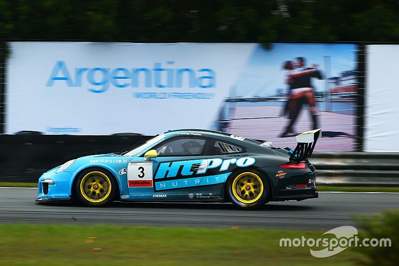 Rodrigo Baptista vence primeira em Interlagos