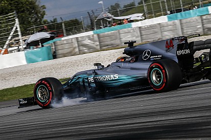 Félelmetes Japán Nagydíj: 326 km/óra a 130R kanyarban!