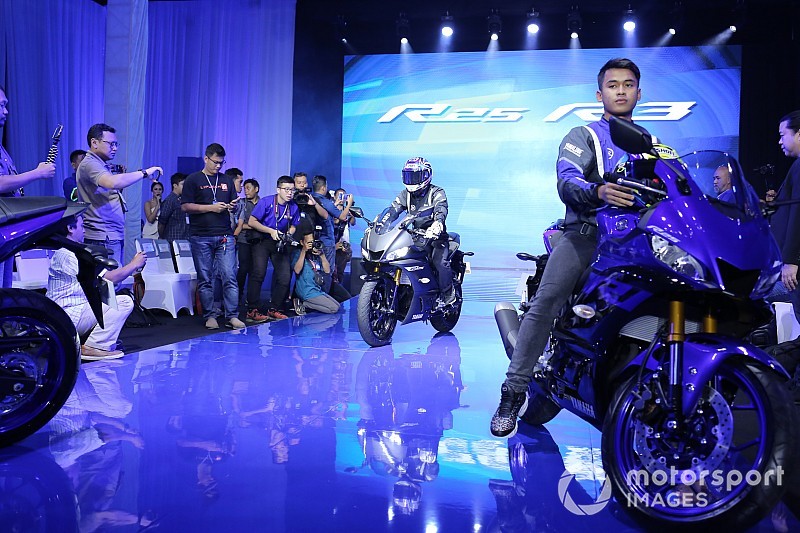 Lebih sporty, generasi terbaru Yamaha R25 dan R3