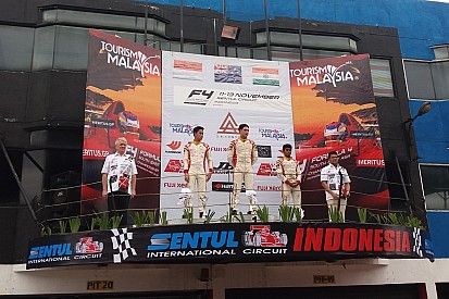 F4/SEA Sentul: Kahia juara Race 5, Presley Martono kembali naik podium