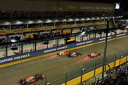 Kísérteties hasonlóság: Vettel, Räikkönen és Verstappen első kanyaros incidensei