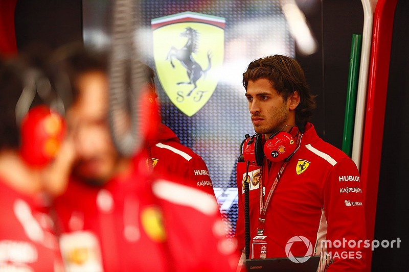 Resmi: Giovinazzi, 2019'da Alfa Romeo Sauber'de yarışacak!