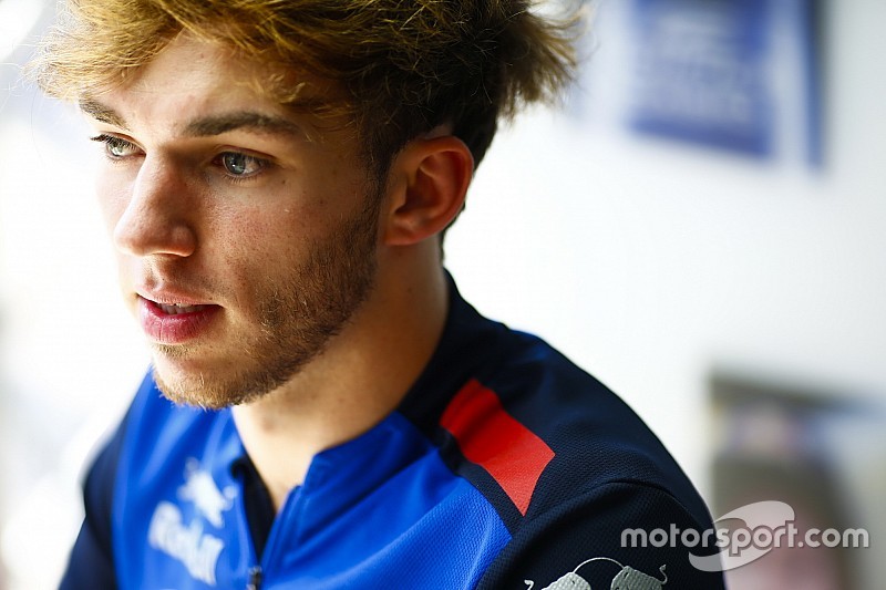 Gasly: Marko bana Red Bull'da yarışacağımı söylediğinde iç çamaşırıylaydım!