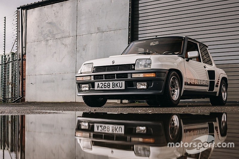 Une Renault 5 Turbo 2 prête à flamber Une Renault 5 Turbo 2 prête à flamber