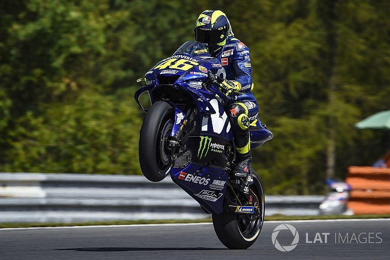 Rossi emerge con fuerza en el tercer libre en Brno; Viñales, a la Q1