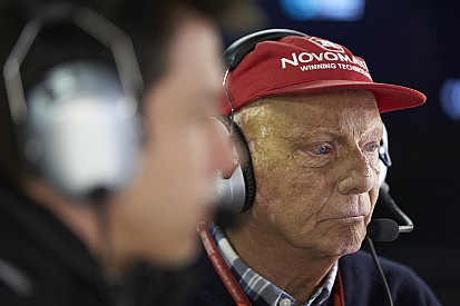 Lauda, contra los dueños de la F1: "Quieren proteger a los pilotos como bebés"