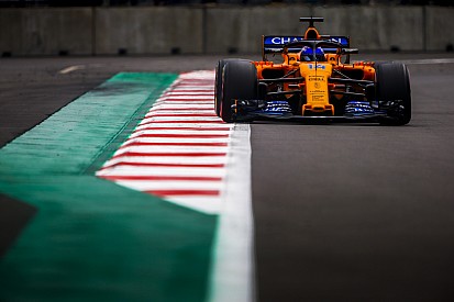 Alonso apoya el enfoque de "tolerancia cero" con los límites de pista
