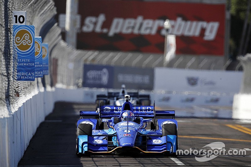 IndyCar St Petersburg: Dixon sluit trainingen af als snelste, Honda maakt indruk