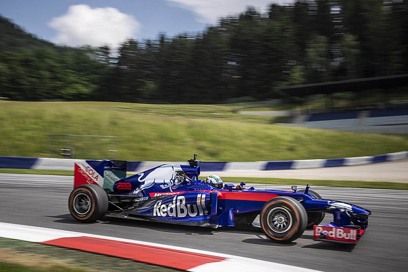 Dura 20 giri il sogno di Tony Cairoli al volante di una F1 al Red Bull Ring