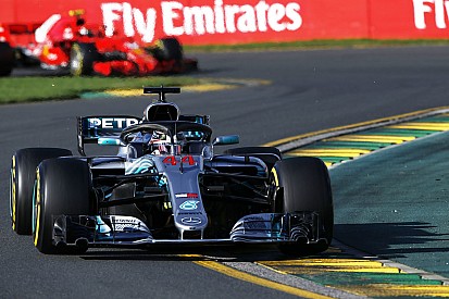 Mercedes culpa a un "problema de software" por la derrota en Australia