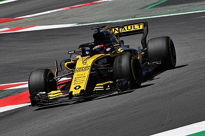 Renault проведе знімальний день в Барселоні