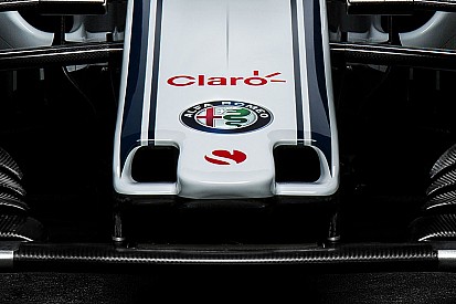 Команда Sauber провела знімальний день у Барселоні