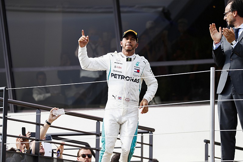 Hamilton'ın yıllık 45 milyon dolarlık yeni Mercedes anlaşması Silverstone'da açıklanabilir