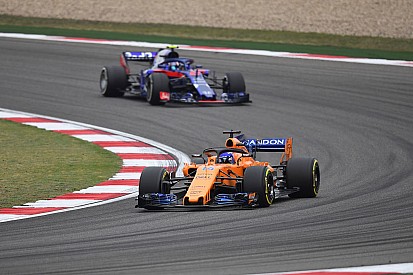 Alonso : Les résultats de Ferrari, Honda ou Renault m'importent peu