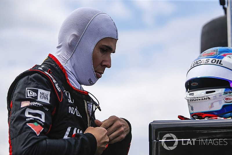 Incidente Wickens: fratture a collo, mani, gambe, costole e guai al midollo. La famiglia elenca tutte le lesioni