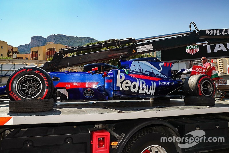 У Toro Rosso розлючені пілотуванням Переса