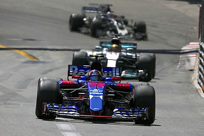 Sainz: La F1 necesita que la mitad de la parrilla luche por el podio