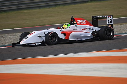 MRF Challenge: перемога та аварія від Міка Шумахера