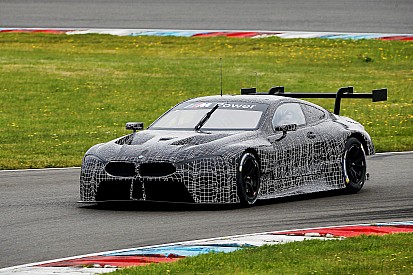 BMW провела триденний тест нової M8 GTE
