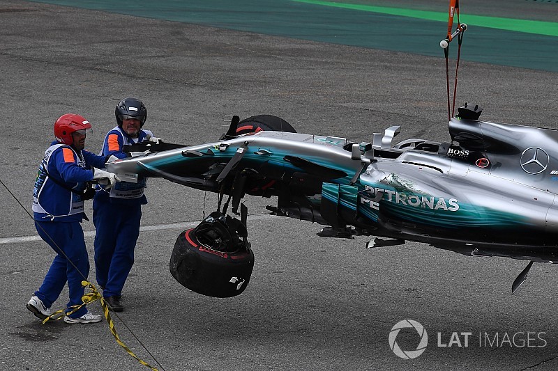 Unfall im Qualifying: Lewis Hamilton scheidet in Q1 aus