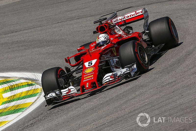Vettel: Bottas'la pole savaşında çekingen davrandım