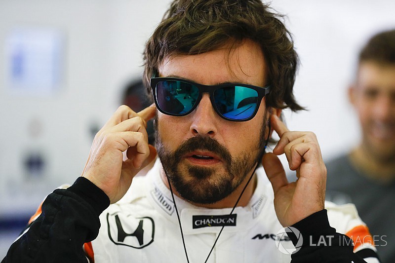 McLaren, Alonso'yu tutmak için