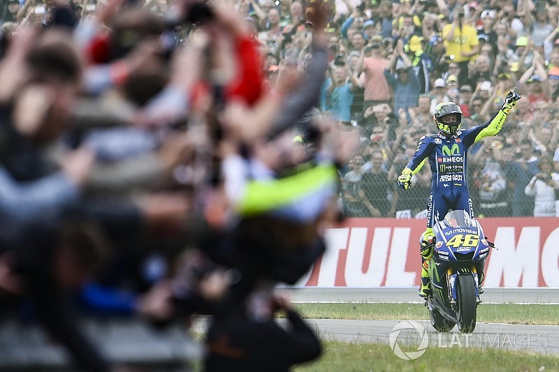 Капіроссі: Без Россі - локомотива MotoGP - буде важко