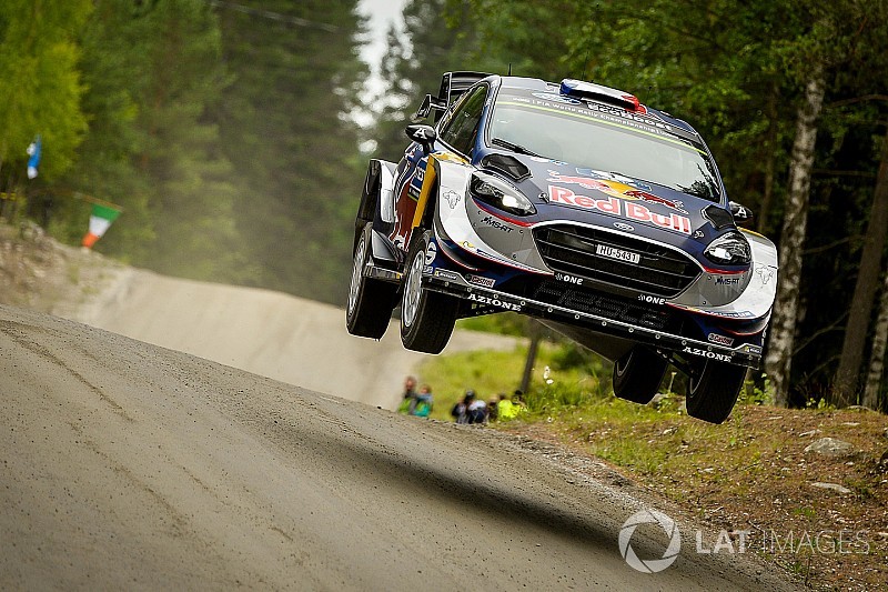 Ogier, Finlandiya'da ilk gün ralli dışı kaldı!