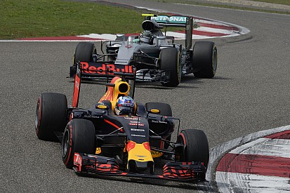 Análisis: ¿Influirán los cambios en el combustible en el título de F1 2017?