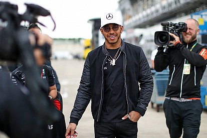 Hamilton explicó su ausencia a la exhibición de F1 en Londres
