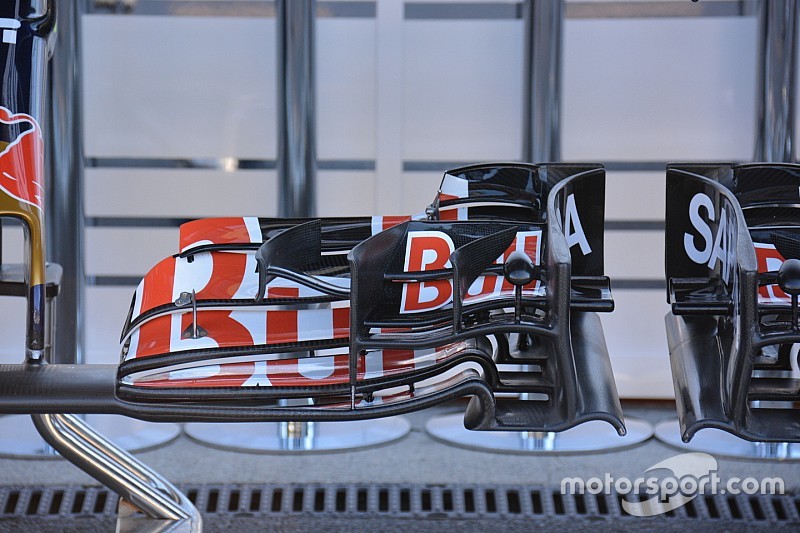 Toro Rosso: tagliati i flap dell'ala anteriore sulla STR11