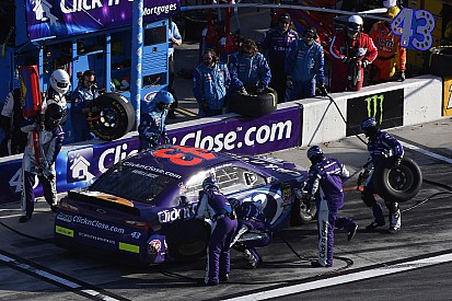 Kevin Harvick cree que Bubba Wallace es la próxima estrella de NASCAR