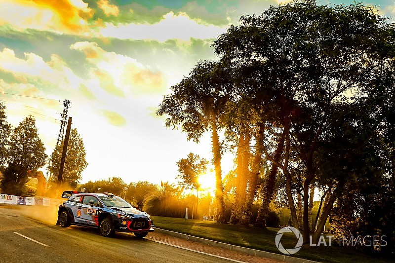 WRC Katalonya: Mikkelsen ilk günü zirvede kapatıyor