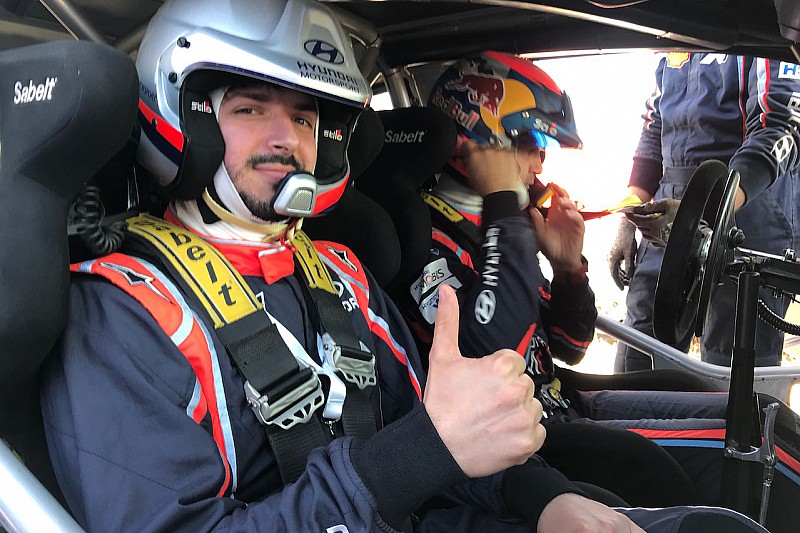 Video super test Hyundai: una prova speciale in Sardegna con Sordo sulla i20 WRC